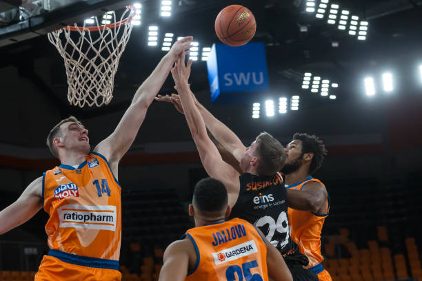 他的意见代 他的意见代