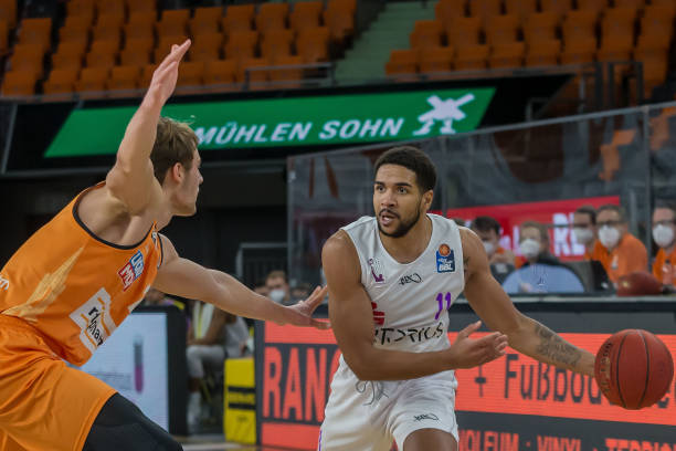 年来频繁在 年来频繁在